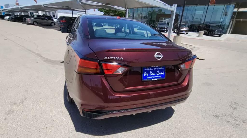 used 2023 Nissan Altima car, priced at $25,999