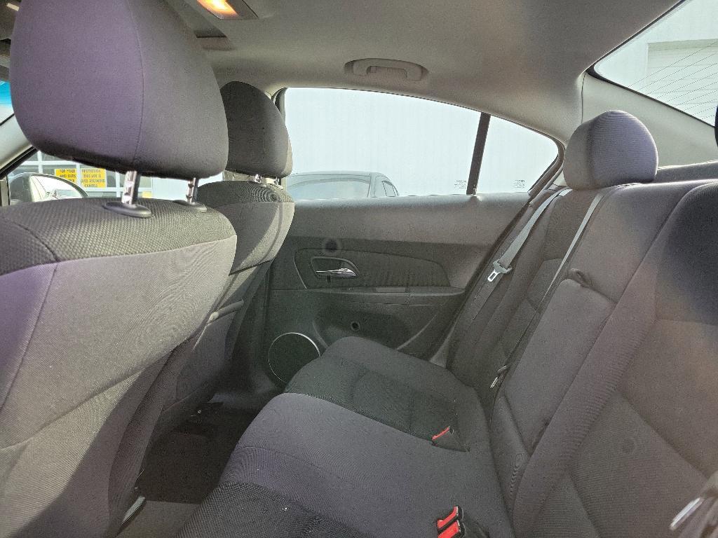 used 2014 Chevrolet Cruze car, priced at $6,500