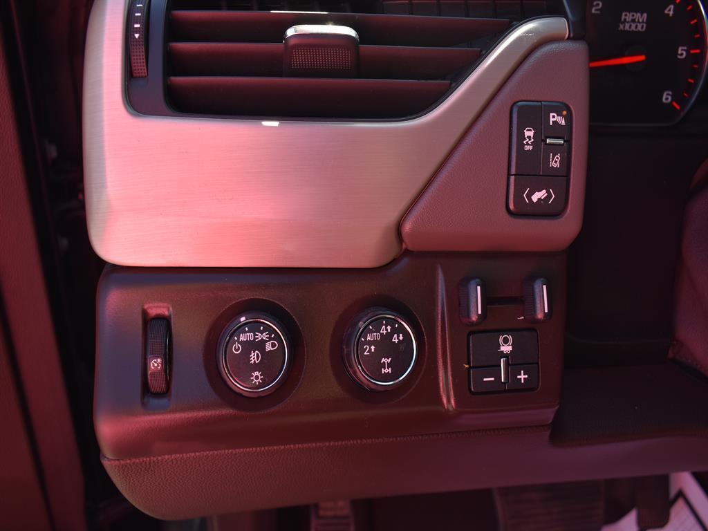 used 2015 GMC Yukon car, priced at $21,995