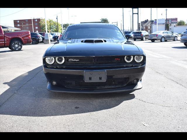 used 2016 Dodge Challenger car