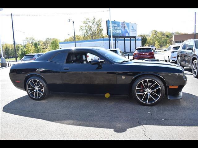 used 2016 Dodge Challenger car