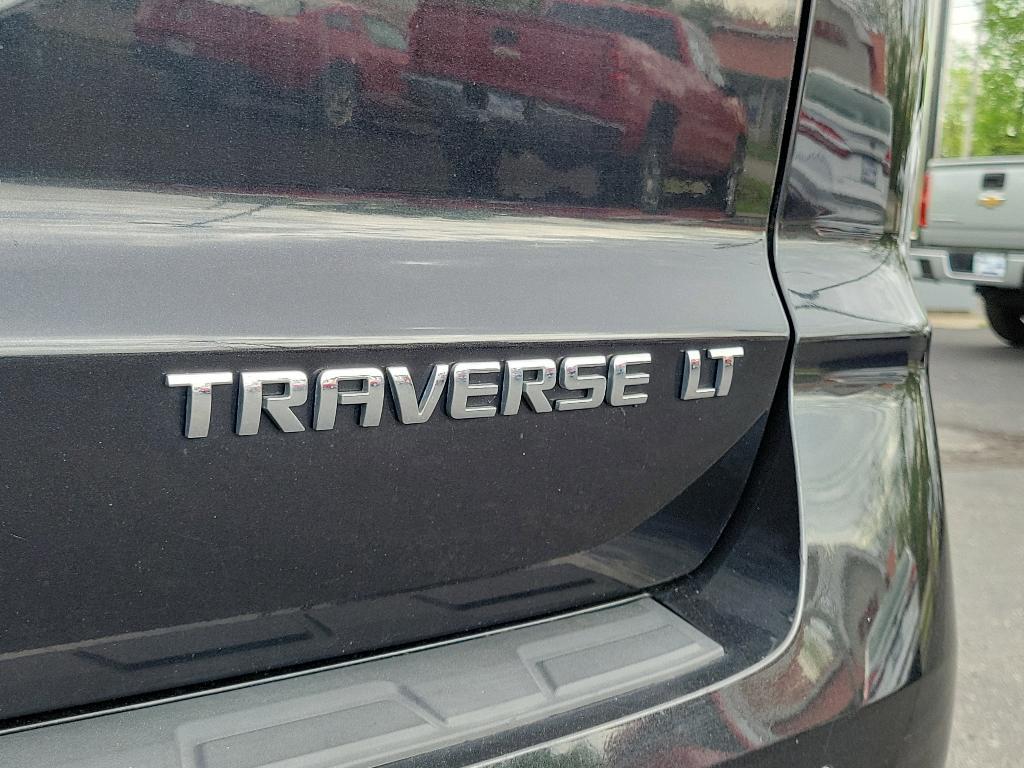used 2013 Chevrolet Traverse car, priced at $5,250
