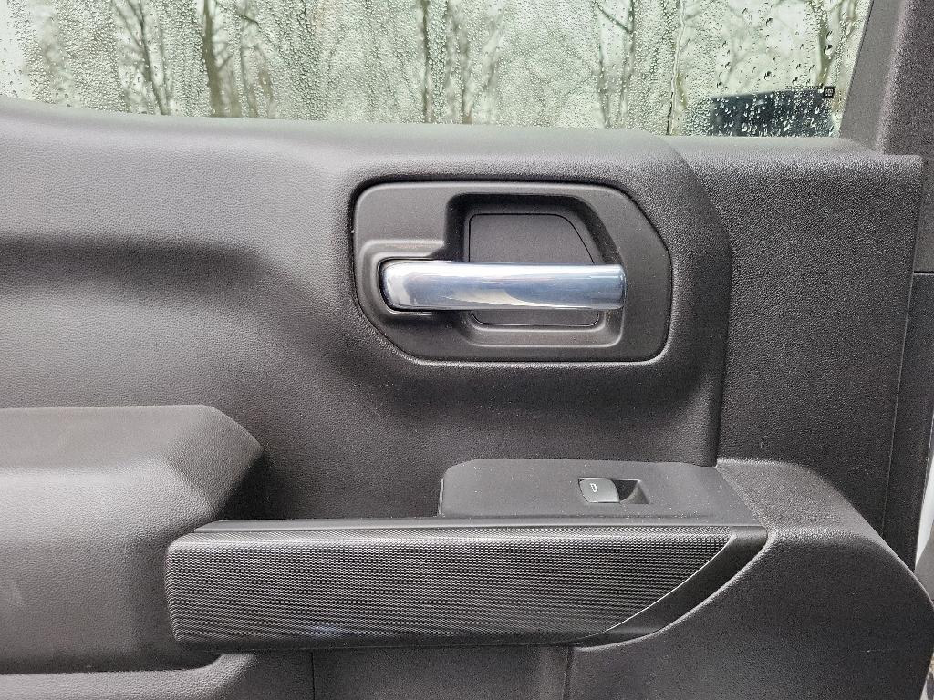 used 2022 Chevrolet Silverado 1500 car, priced at $26,995