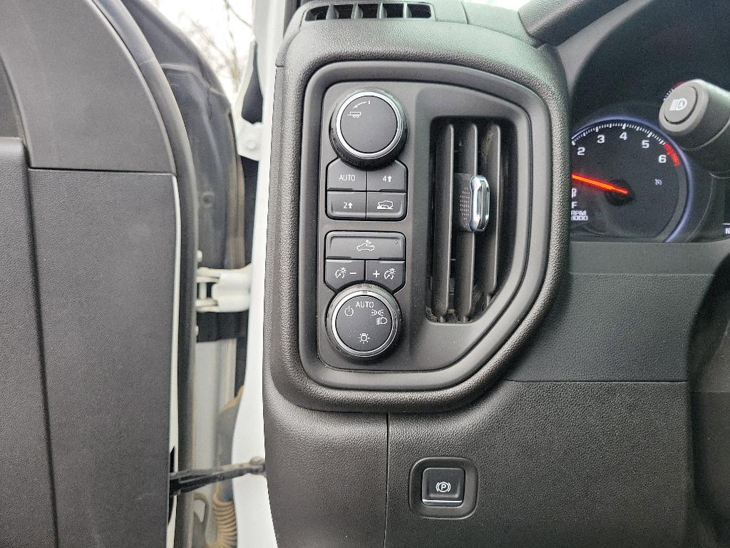 used 2022 Chevrolet Silverado 1500 car, priced at $26,995