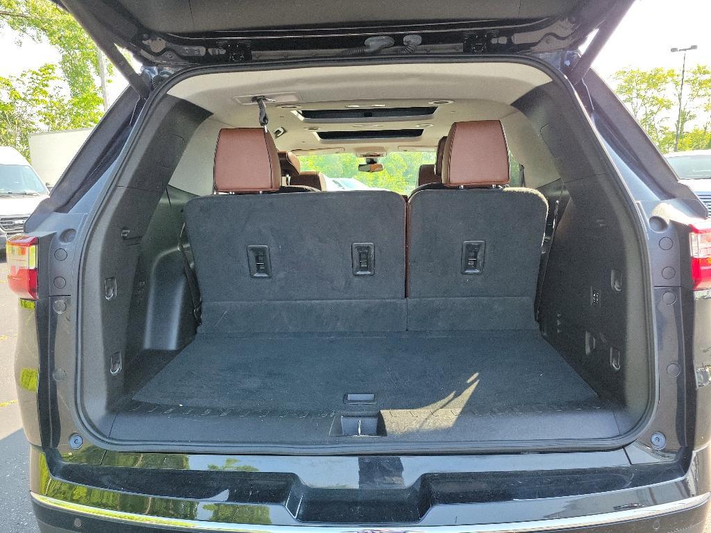 used 2018 Chevrolet Traverse car, priced at $19,495