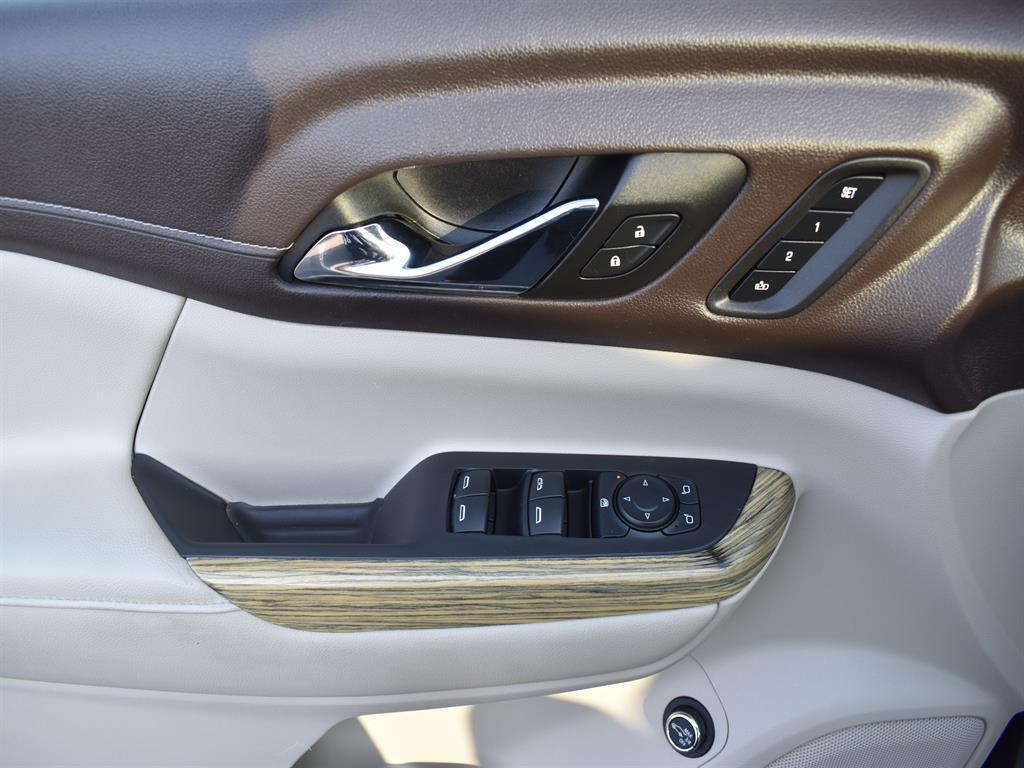 used 2019 GMC Acadia car, priced at $22,995