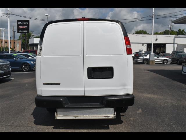 used 2018 Chevrolet Express 3500 car