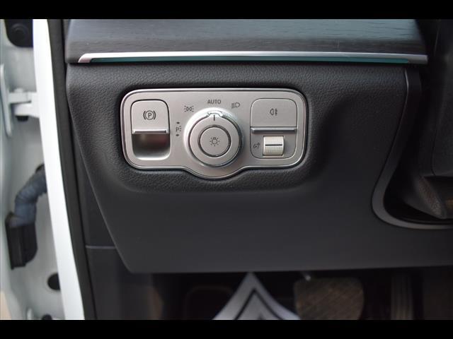 used 2020 Mercedes-Benz GLE 350 car, priced at $27,995