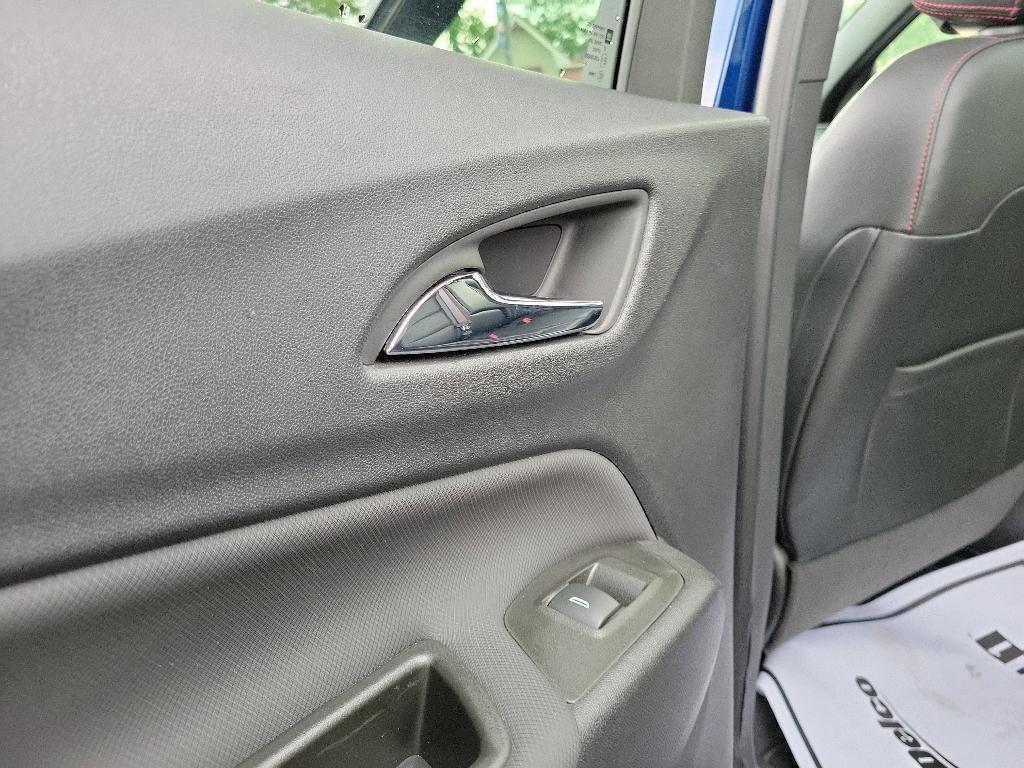 used 2022 Chevrolet Equinox car, priced at $24,995