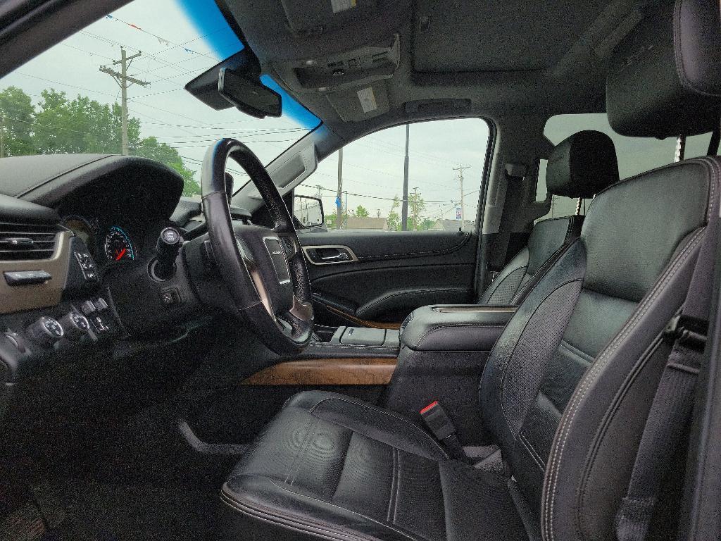used 2019 GMC Yukon XL car, priced at $32,495