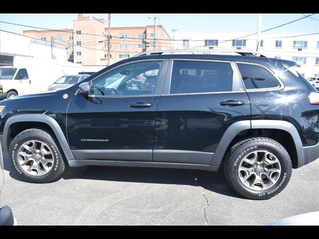 used 2020 Jeep Cherokee car, priced at $20,995