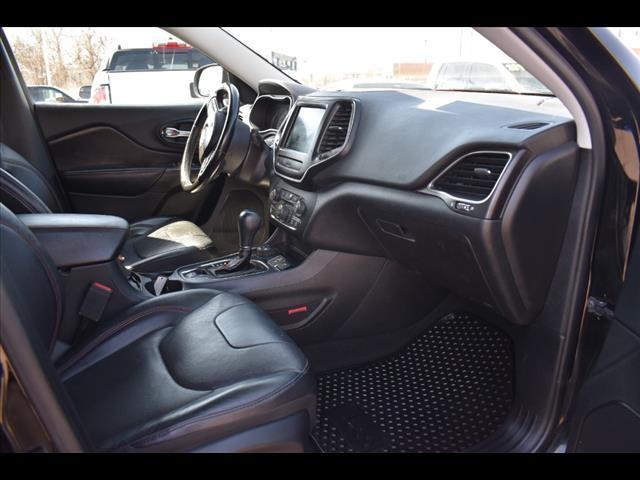 used 2020 Jeep Cherokee car, priced at $20,995