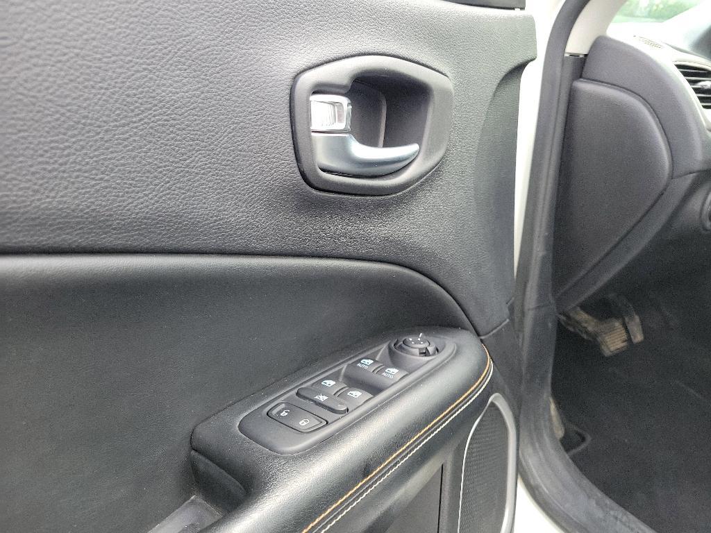 used 2019 Jeep Compass car, priced at $13,995