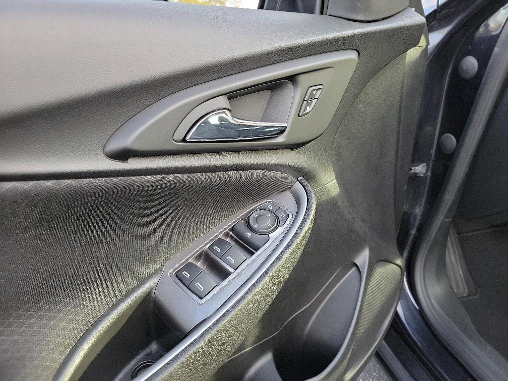 used 2023 Chevrolet Malibu car, priced at $18,495