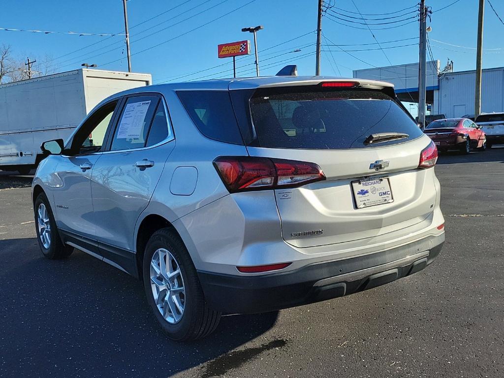 used 2022 Chevrolet Equinox car, priced at $19,495