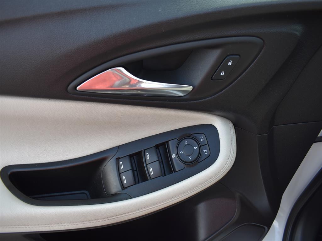 used 2024 Buick Encore GX car, priced at $22,995