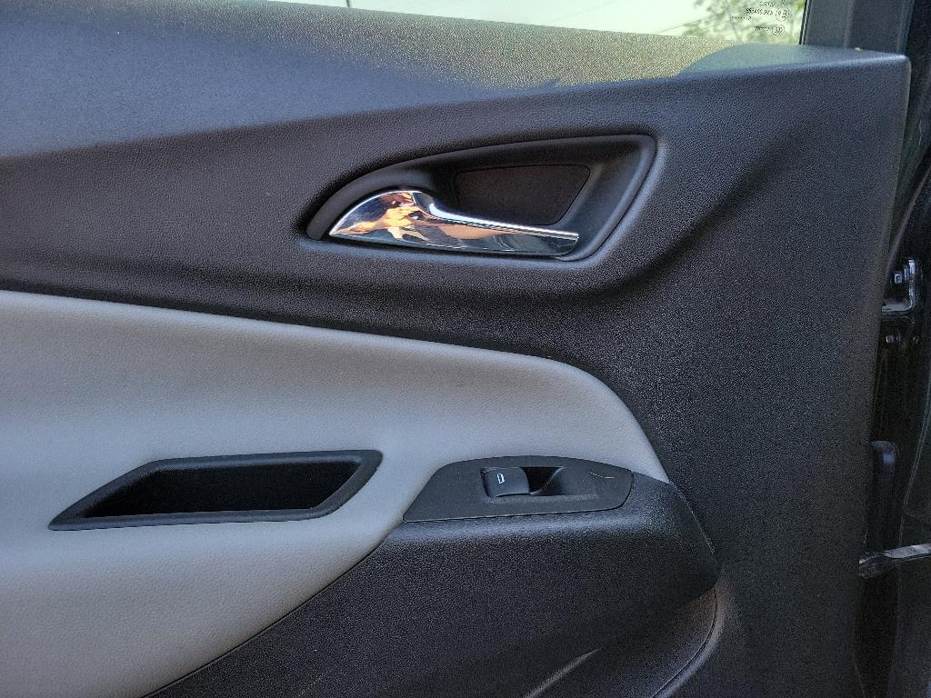 used 2020 Chevrolet Equinox car, priced at $18,267