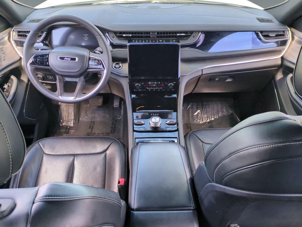 used 2023 Jeep Grand Cherokee L car