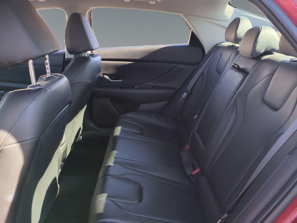 used 2024 Hyundai Elantra car