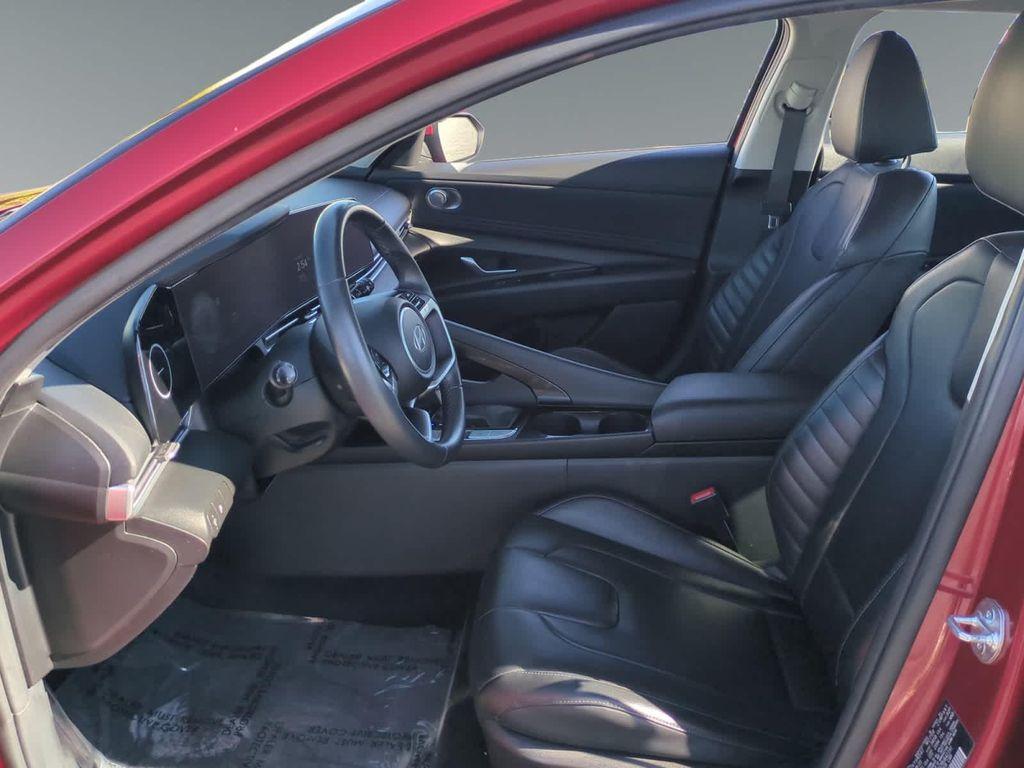 used 2024 Hyundai Elantra car