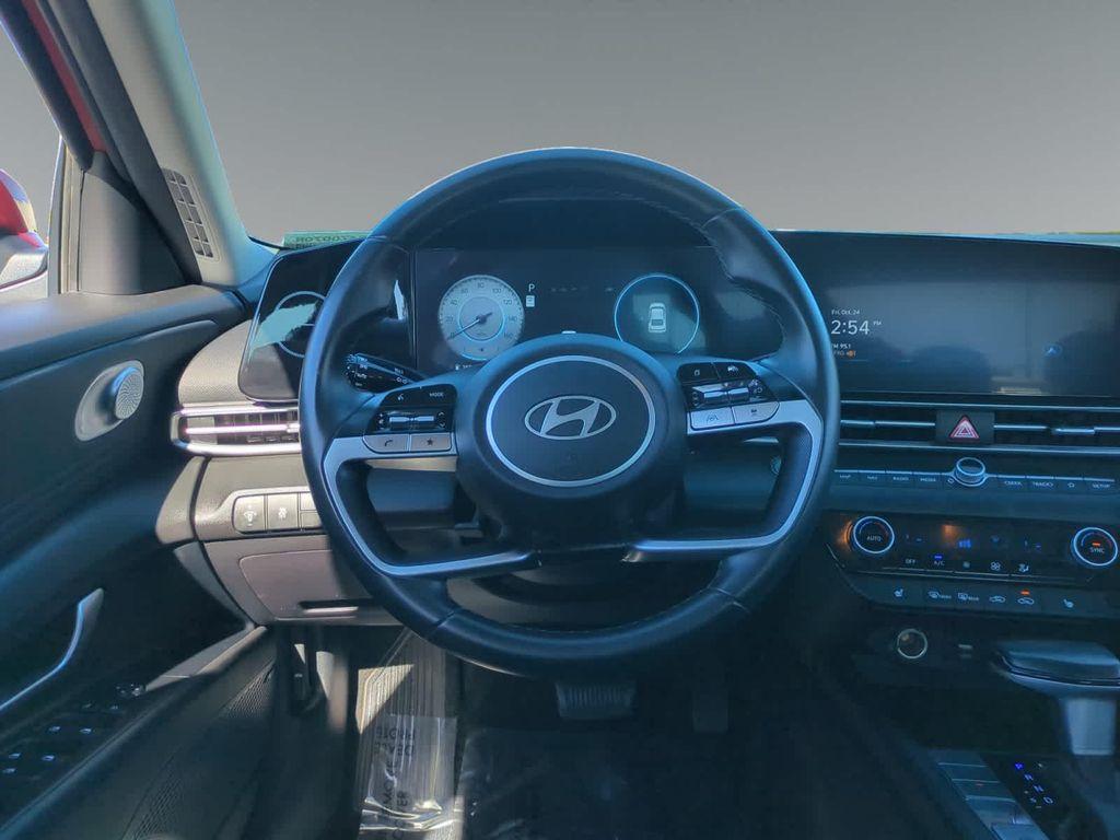 used 2024 Hyundai Elantra car