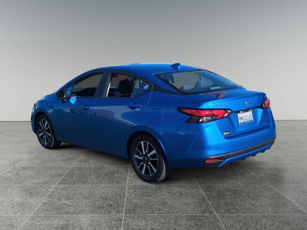 used 2021 Nissan Versa car