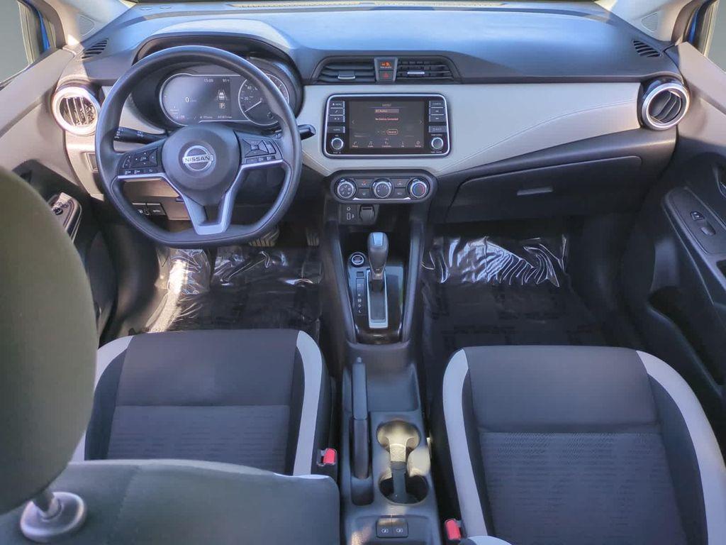 used 2021 Nissan Versa car