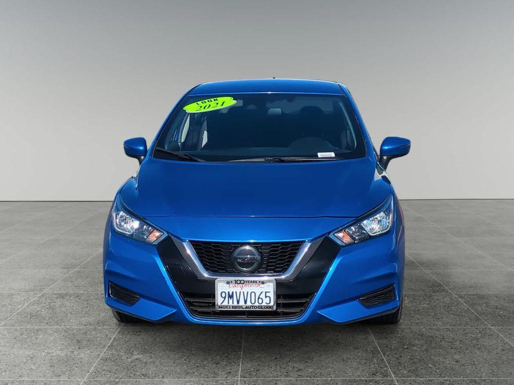 used 2021 Nissan Versa car