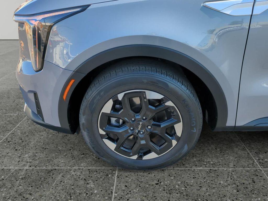 used 2024 Kia Sorento car, priced at $28,750