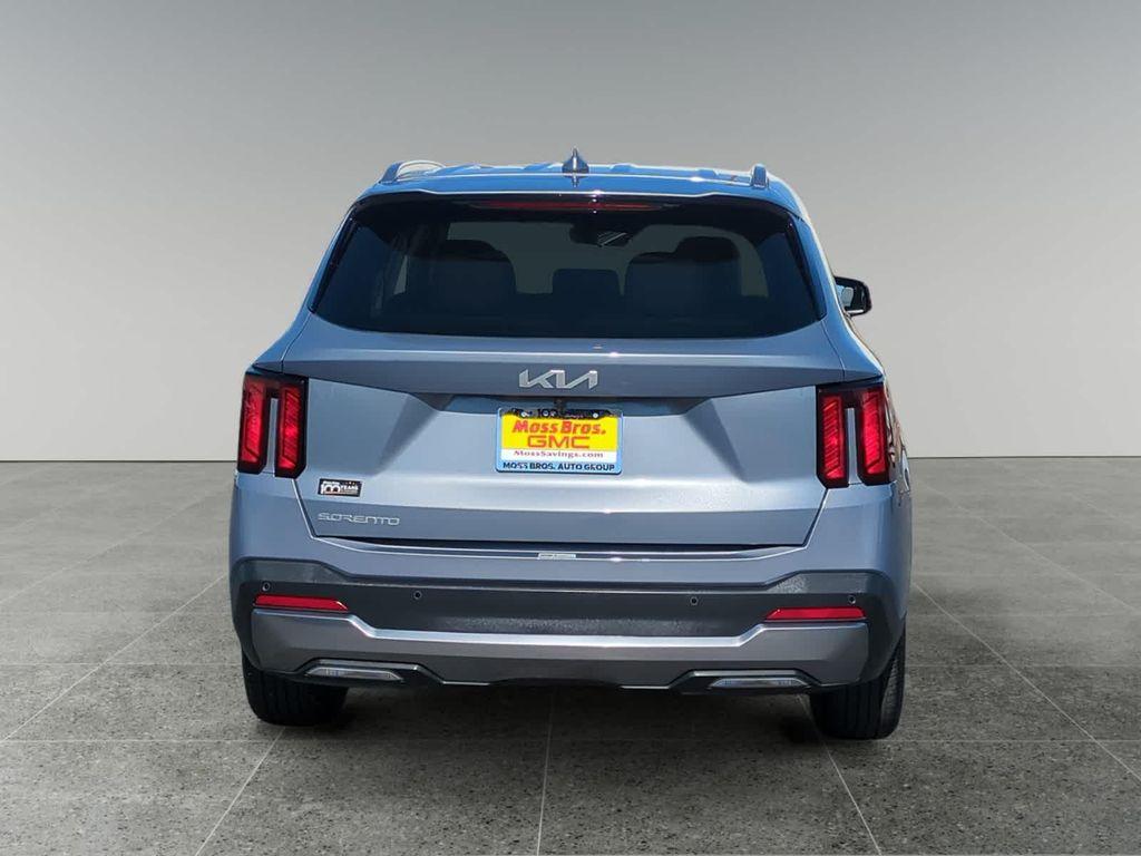 used 2024 Kia Sorento car, priced at $28,750