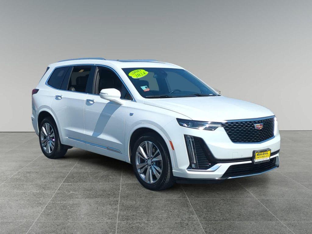 used 2024 Cadillac XT6 car, priced at $38,900