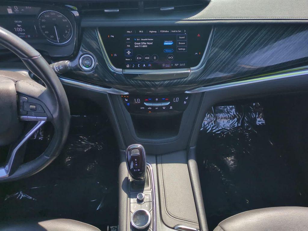 used 2024 Cadillac XT6 car, priced at $38,900