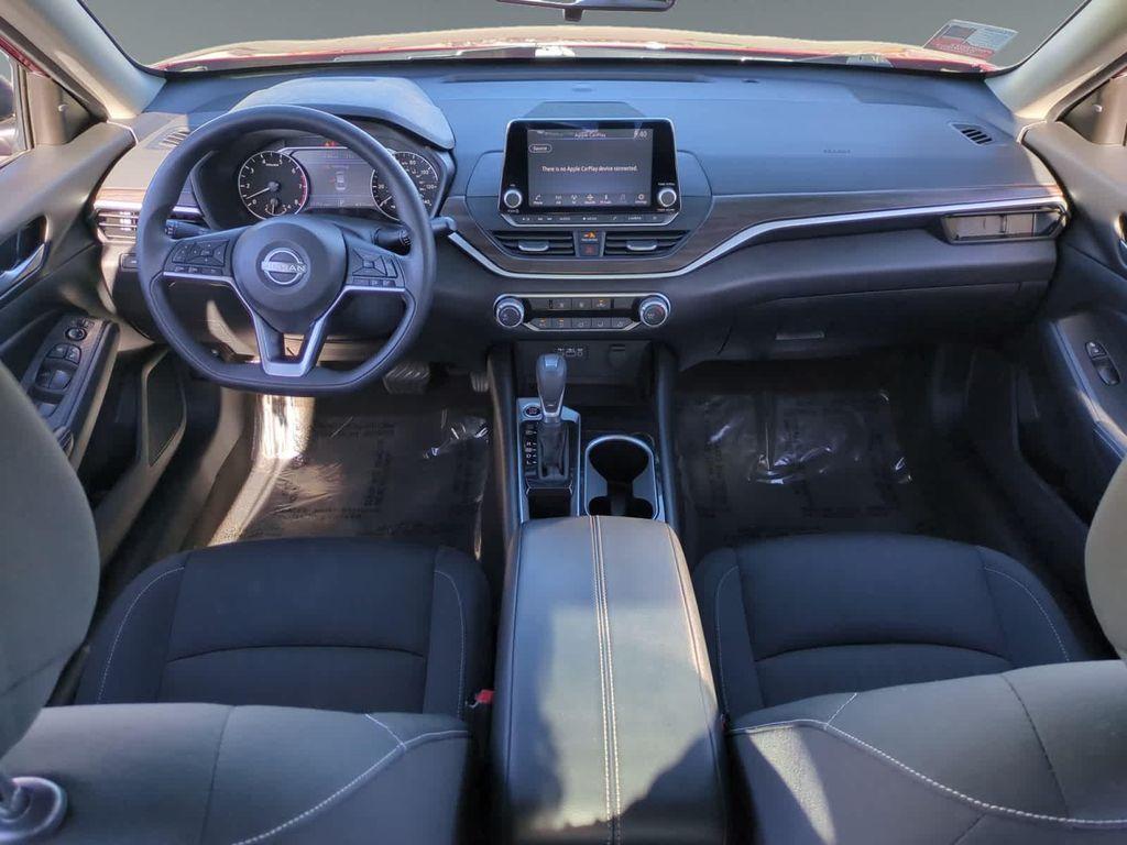 used 2024 Nissan Altima car