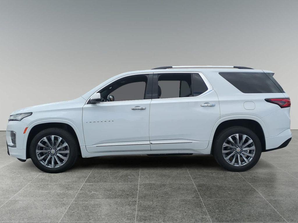 used 2023 Chevrolet Traverse car
