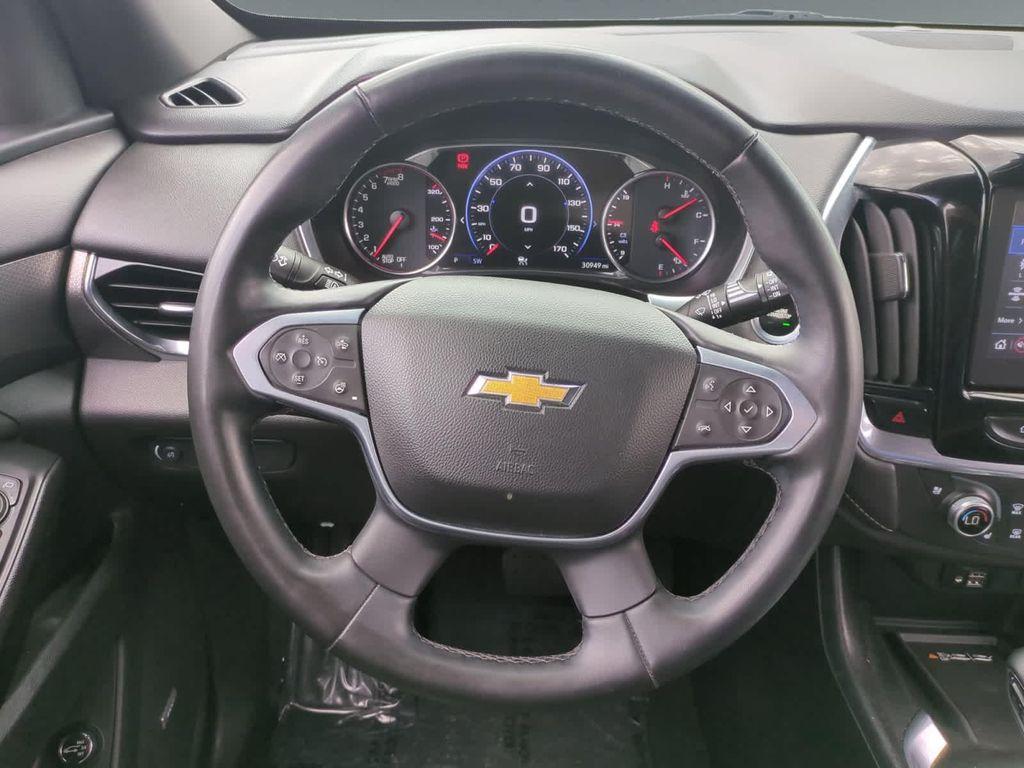 used 2023 Chevrolet Traverse car