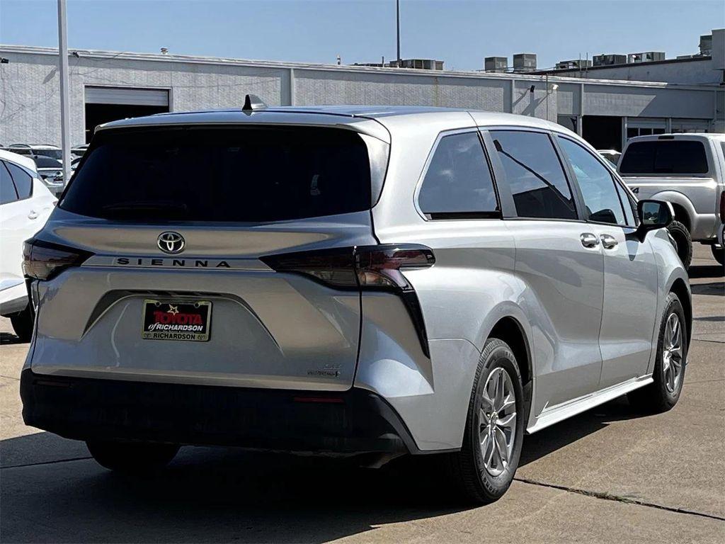 used 2024 Toyota Sienna car, priced at $36,989
