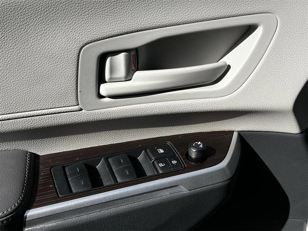 used 2024 Toyota Sienna car, priced at $36,989