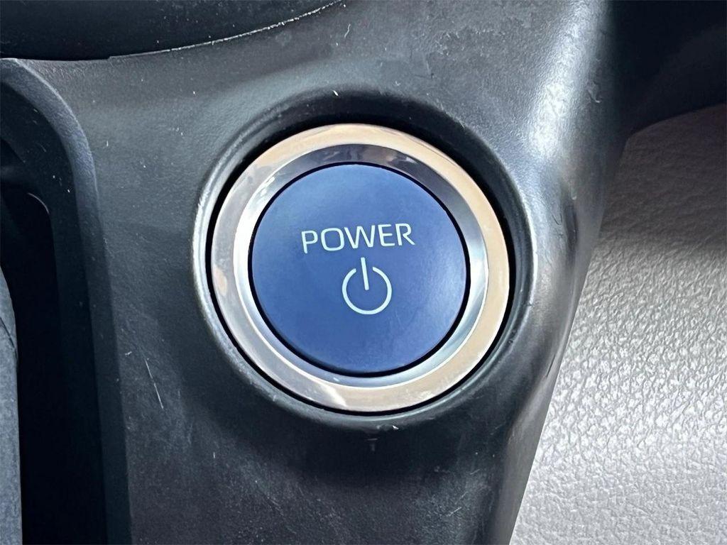 used 2024 Toyota Sienna car, priced at $36,989