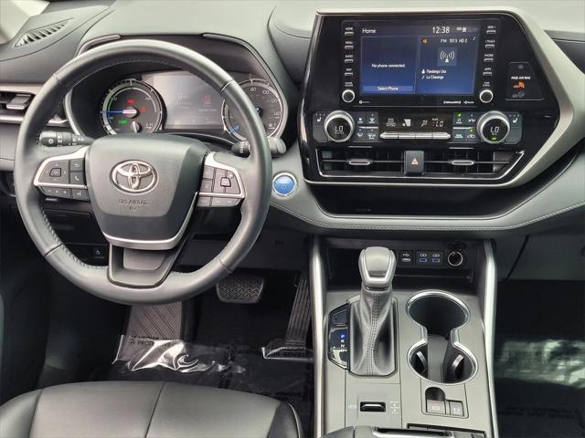 used 2022 Toyota Highlander Hybrid car, priced at $35,645