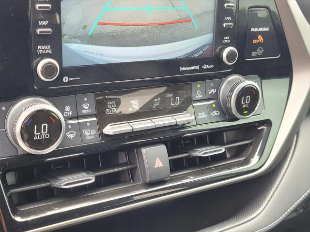 used 2022 Toyota Highlander Hybrid car, priced at $35,645