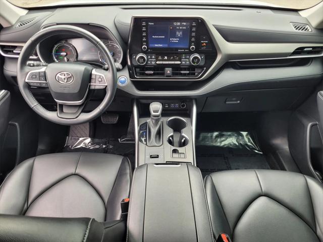 used 2022 Toyota Highlander Hybrid car, priced at $35,645