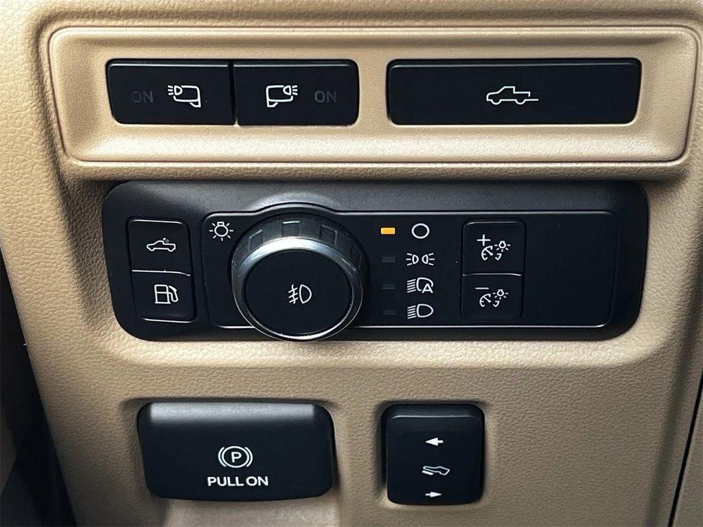 used 2021 Ford F-150 car, priced at $36,624