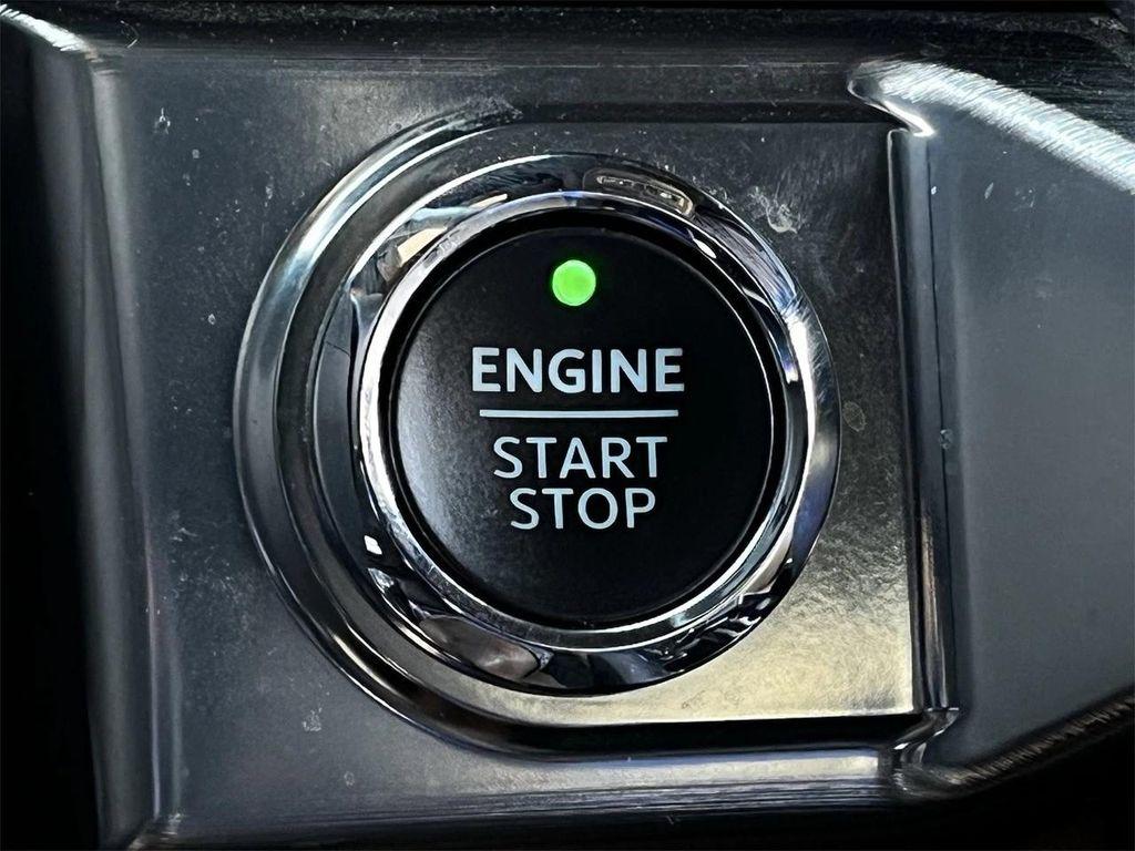 used 2021 Ford F-150 car, priced at $36,624