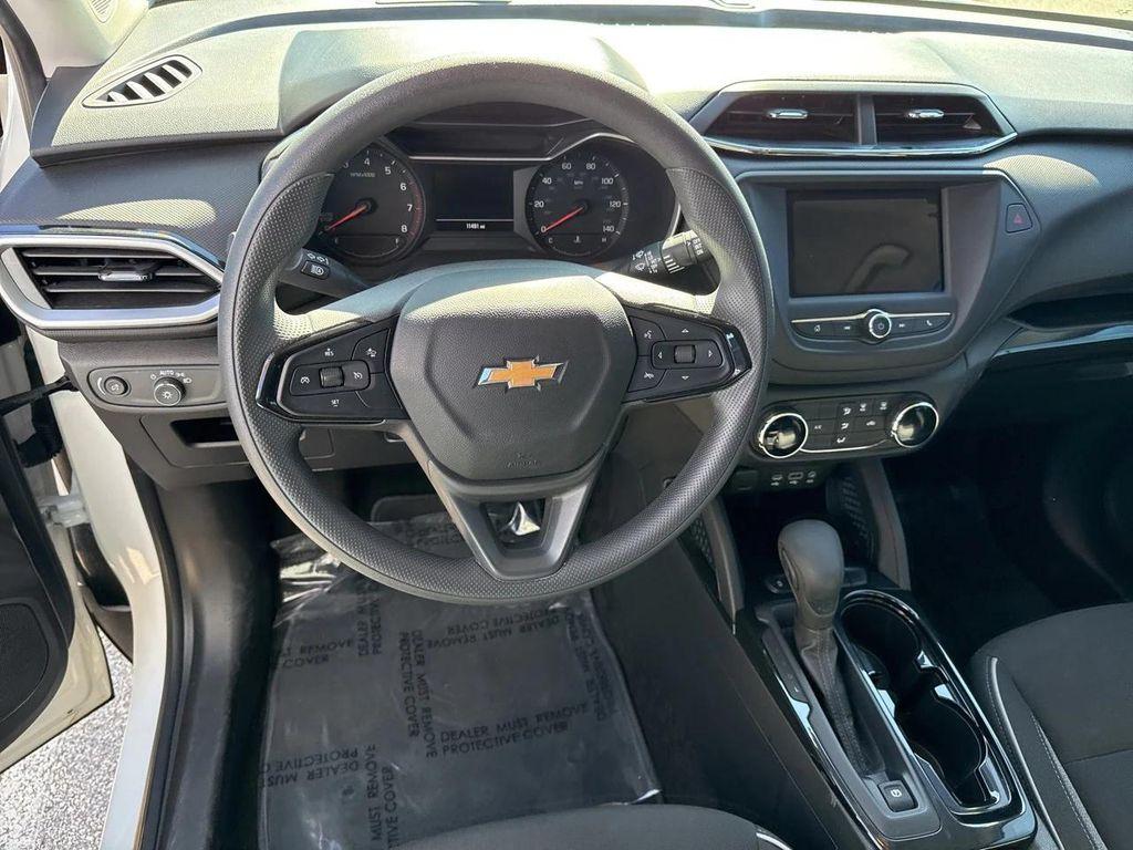 used 2023 Chevrolet TrailBlazer car, priced at $20,855