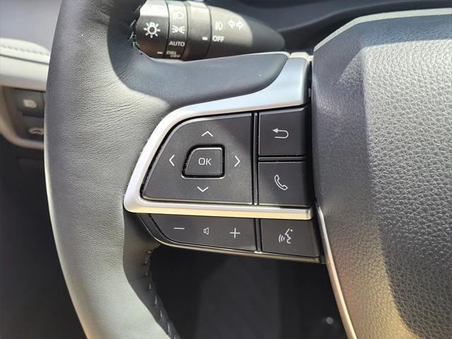 used 2023 Toyota Highlander car, priced at $41,855