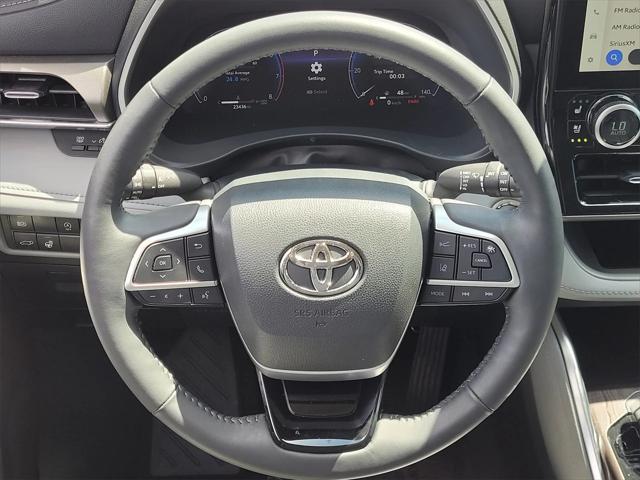 used 2023 Toyota Highlander car, priced at $41,855
