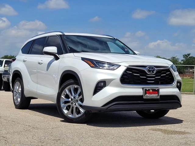 used 2023 Toyota Highlander car, priced at $41,855