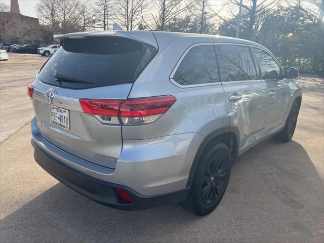 used 2019 Toyota Highlander car