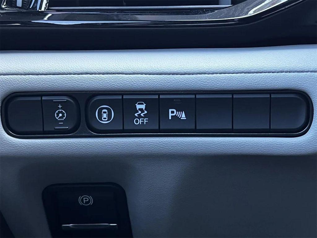used 2023 Acura MDX car, priced at $37,998