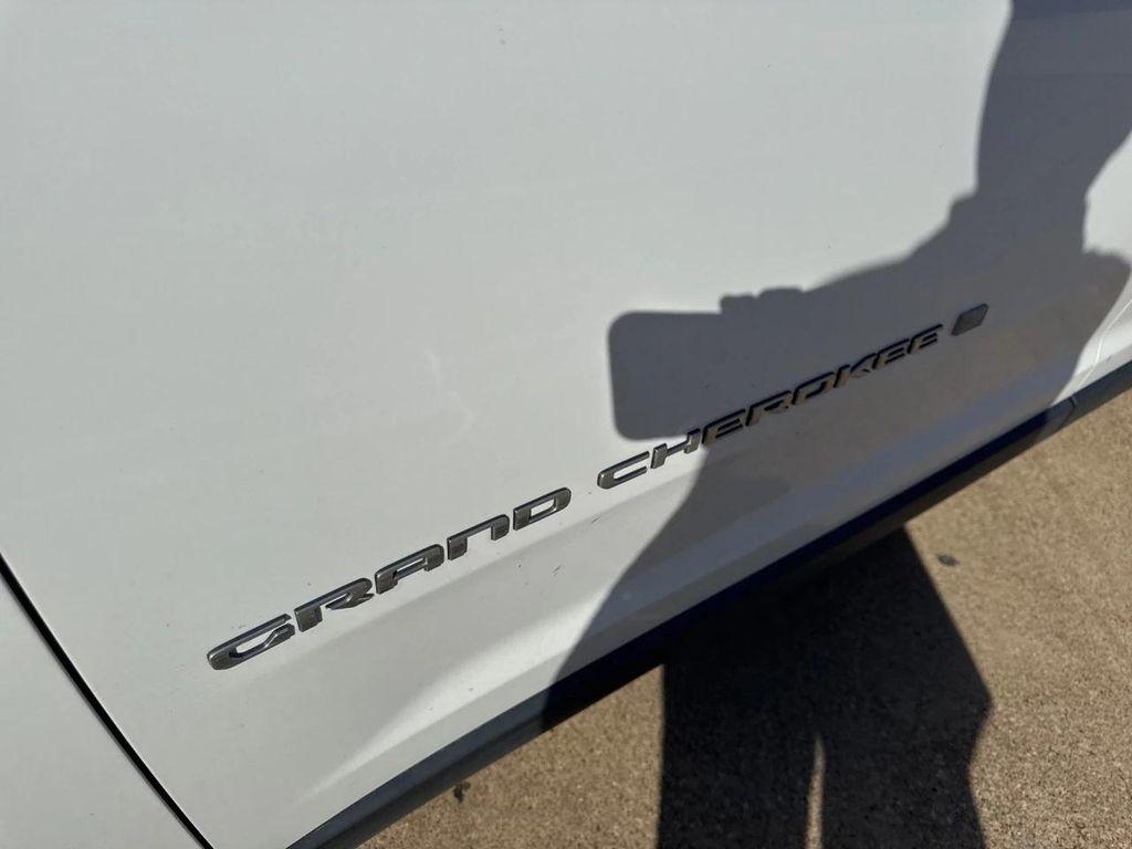 used 2022 Jeep Grand Cherokee L car